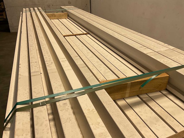 Grenen kozijnprofiel c wit gegrond 300x11x6,6 cm (30x) - afbeelding 3 van  7