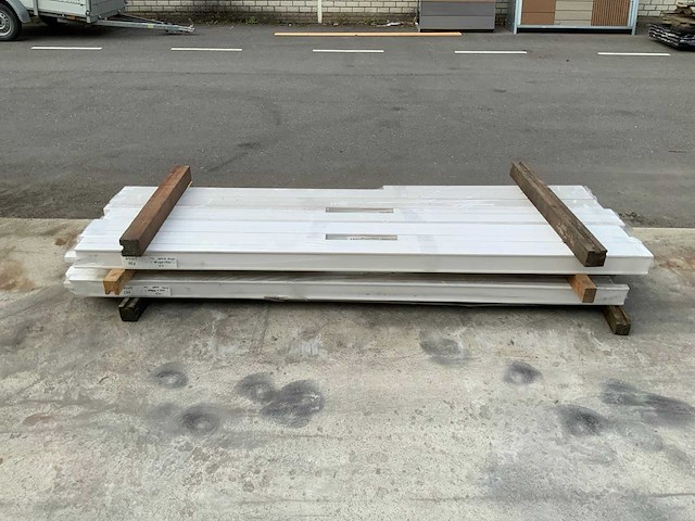Grenen opdek kozijn 231,5x9x5,6 cm (10x) - afbeelding 3 van  10