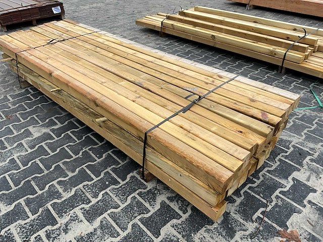 Grenen paal 9x9 cm (30x) - afbeelding 3 van  6