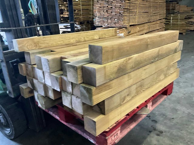 Grenen paal geïmpregneerd - 100-140x11x11 cm (37x) - afbeelding 1 van  7