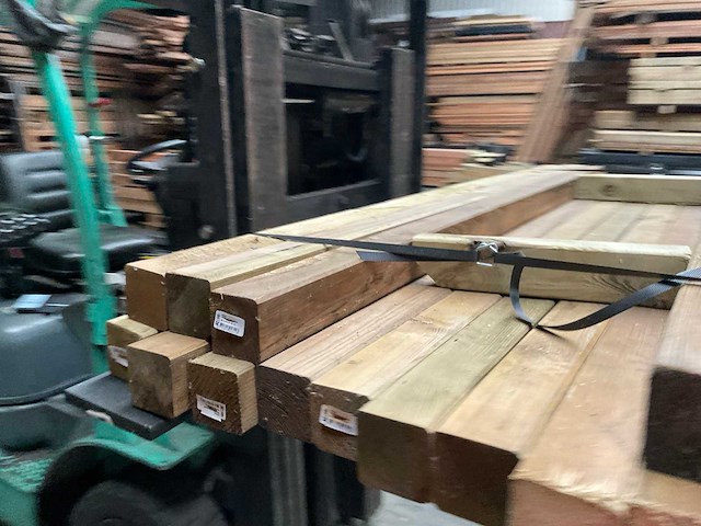 Grenen paal geschaafd - 180x6,8x6,8 cm (17x) - afbeelding 10 van  12