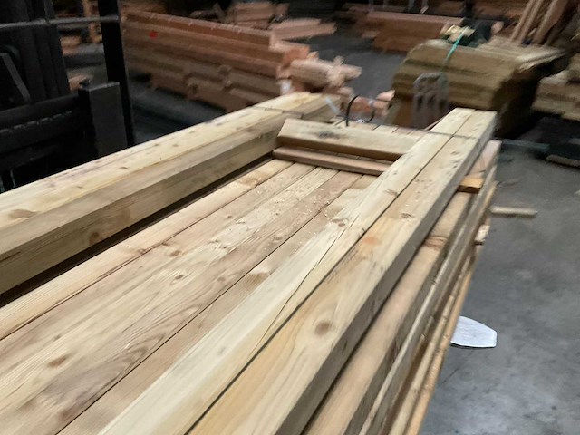 Grenen paal geschaafd/geïmpregneerd - 180x6,5x6,5 cm (60x) - afbeelding 8 van  9