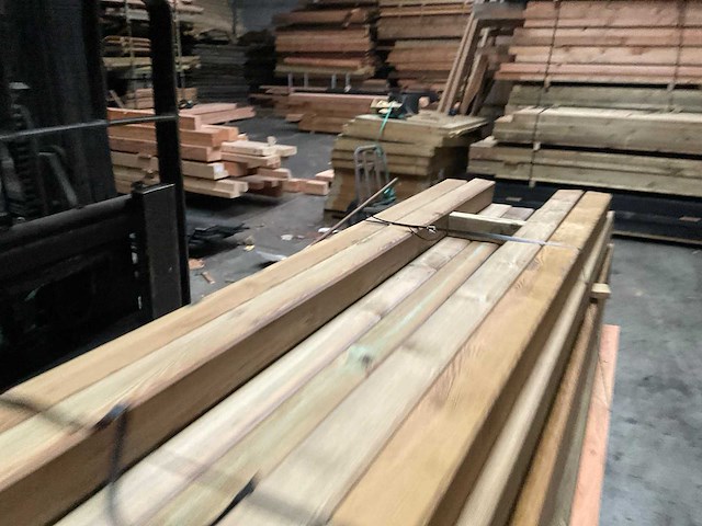 Grenen paal geschaafd/geïmpregneerd - 270x8,8x8,8 cm (32x) - afbeelding 6 van  6