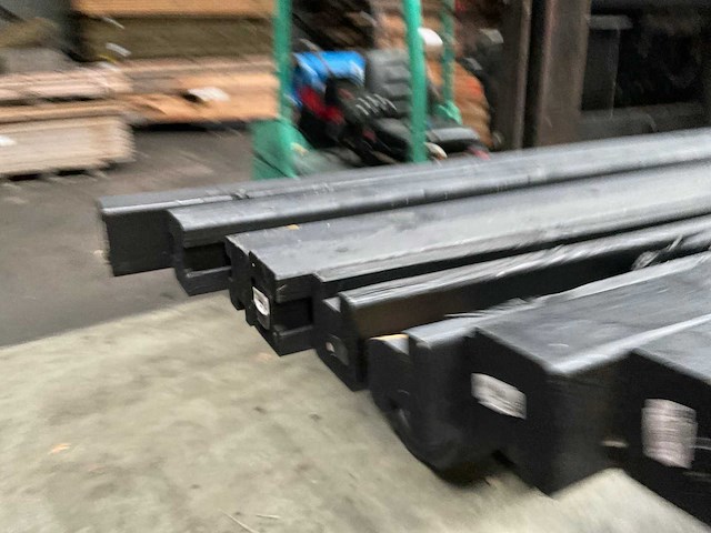 Grenen paal geschaafd/gezwart - 270x8,8x8,8 cm (10x) - afbeelding 7 van  11