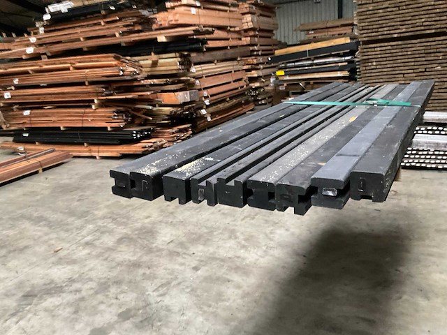 Grenen paal geschaafd/gezwart - 270x8,8x8,8 cm (10x) - afbeelding 3 van  11