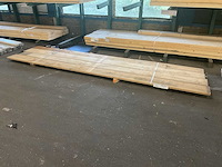 Grenen plank 25x250x3950 mm (4x) - afbeelding 1 van  5