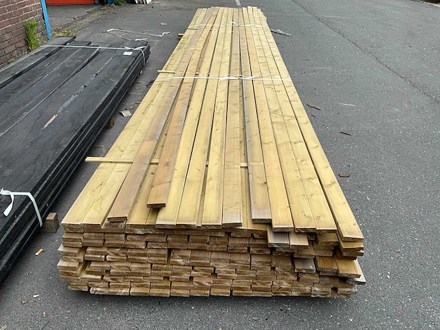 Grenen plank geschaafd 5100x20x65 mm (164x) - afbeelding 2 van  4