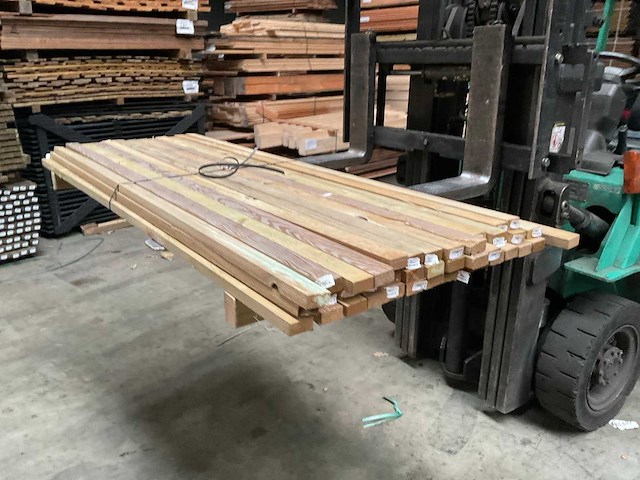 Grenen regel geïmpregneerd - 180x4,5x2,2 cm (40x) - afbeelding 1 van  9