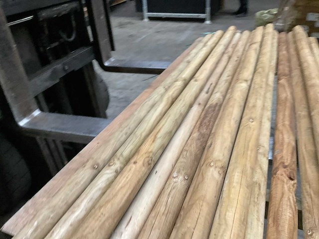 Grenen ronde paal geïmpregneerd/gepunt - 200x6x6 cm (15x) - afbeelding 6 van  9