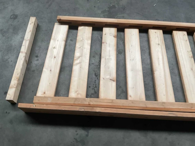 Grenen terrashekwerk geïmpregneerd - 275x4x80 cm (4x) - afbeelding 5 van  9