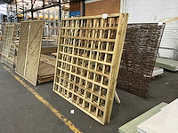 Grenen trellis recht horizontaal 180x180 cm (3x) - afbeelding 1 van  6