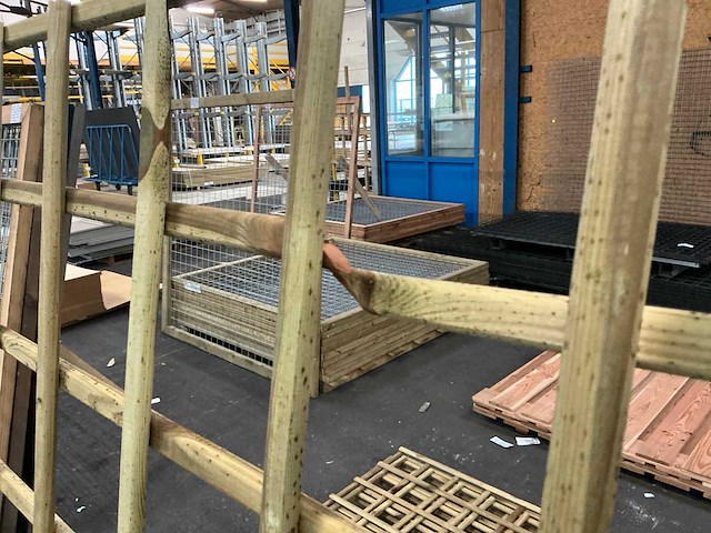 Grenen trellis recht horizontaal hek 180x180 cm (4x) - afbeelding 6 van  7