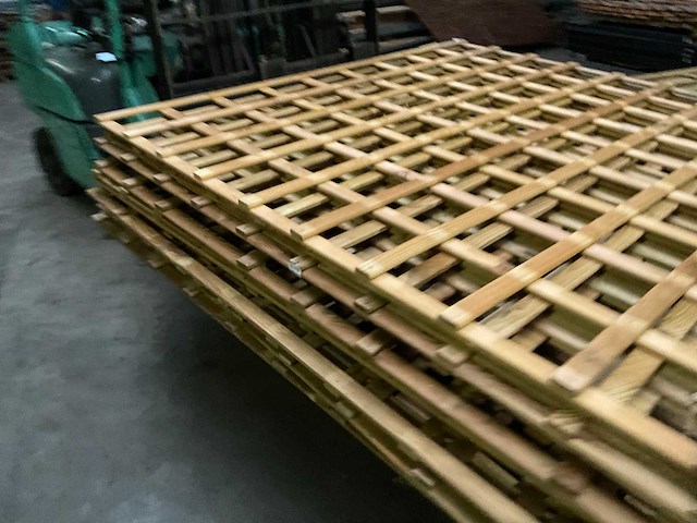 Grenen trellis tuinscherm geïmpregneerd - 180x180 cm (8x) - afbeelding 9 van  11