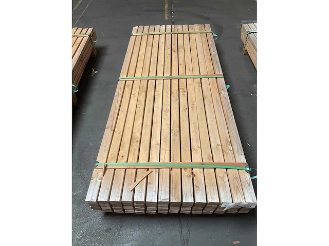 Grenen tuinhout 45x65 mm (56x) - afbeelding 3 van  4