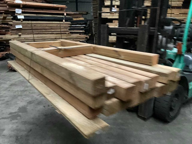 Grenen tuinpaal geïmpregneerd - 180x8,8x8,8 cm (18x) - afbeelding 1 van  9