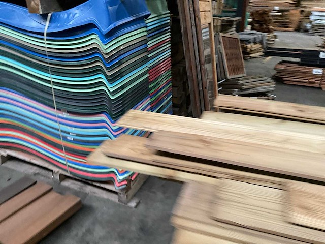 Grenen tuinplank geïmpregneerd zweeds rabat 400x15x2,2 cm (16x) - afbeelding 11 van  14