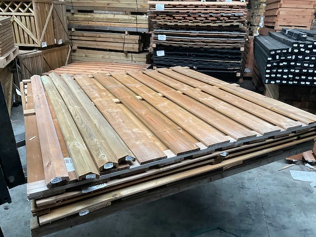 Grenen tuinscherm geïmpregneerd - 180x180 cm (3x) - afbeelding 1 van  4