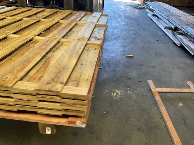 Grenen tuinscherm geïmpregneerd 19-planks - 180x180 cm (4x) - afbeelding 7 van  10