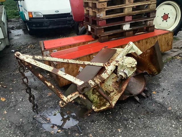 Greppelfrees - afbeelding 1 van  3