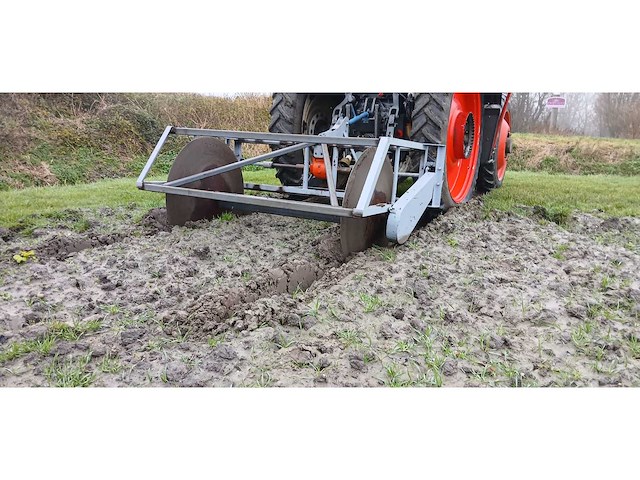 Greppelfrees - afbeelding 19 van  22