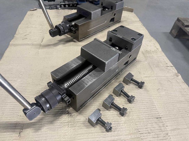 Gressel - machine vices (2x) - afbeelding 2 van  6