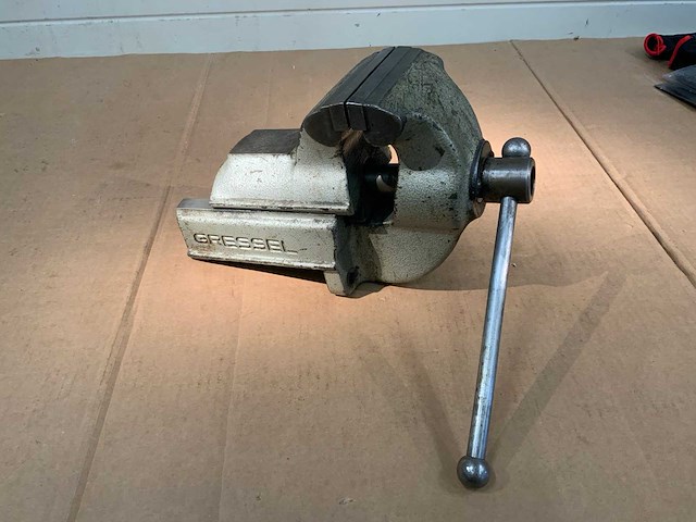 Gressel 125 bankschroef - afbeelding 2 van  5
