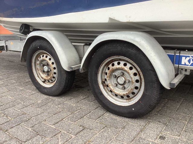 Grew 198gr speedboot 220pk met trialer - afbeelding 3 van  23