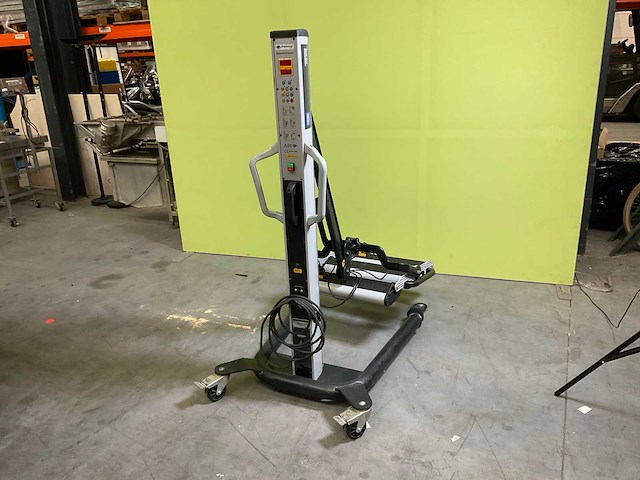 Greyhound vtgh 3000 mobiele infrarood verfdroger - afbeelding 1 van  7