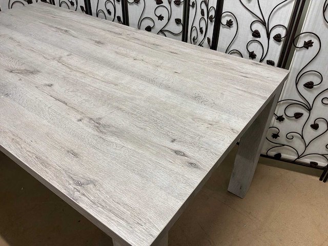 Greyon eetkamertafel - afbeelding 3 van  12