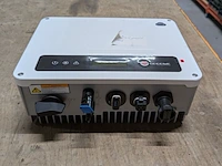 Grid-tied pv-omvormer, goodwe, gw3000-xs - afbeelding 3 van  4