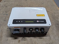Grid-tied pv-omvormer, goodwe, gw3000-xs - afbeelding 3 van  5