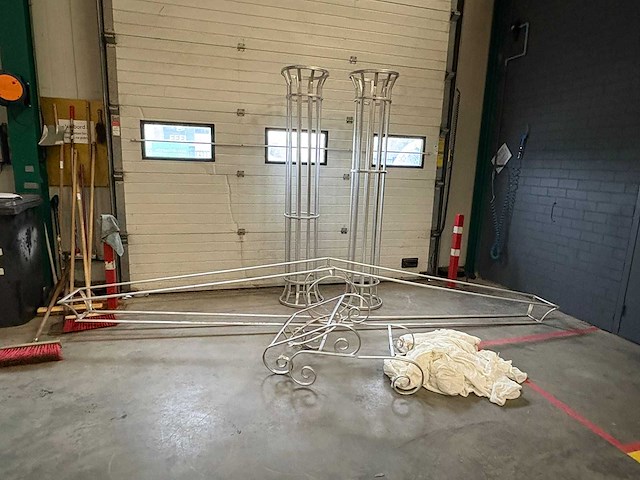 Griekse zuil - afbeelding 5 van  5