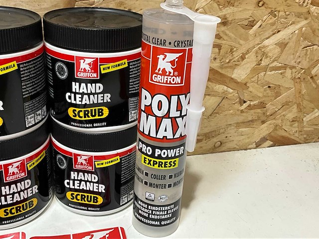 Griffon scrub, lijm, lijmvreter, kneedbaar hout en accelerator (32x) - afbeelding 2 van  11