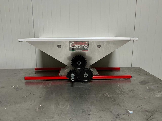 Grifo pig druivenmolen - afbeelding 1 van  1