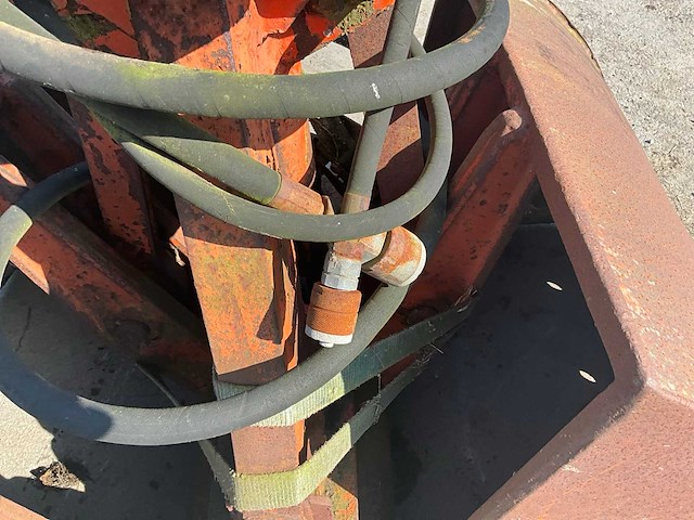 Grijperbak - afbeelding 4 van  12