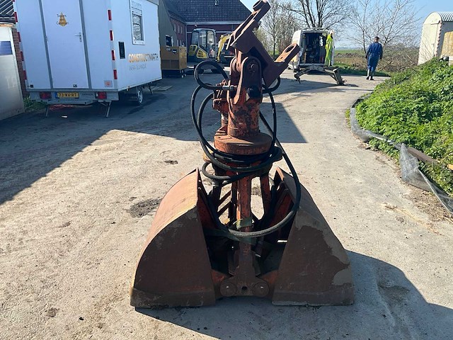 Grijperbak - afbeelding 8 van  12