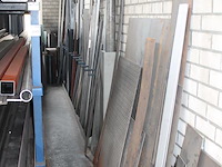 Grijpvoorraad en projectrestanten buizen, kokers, staven, strips, platen in diverse materialen w.o. alumini... - afbeelding 3 van  7