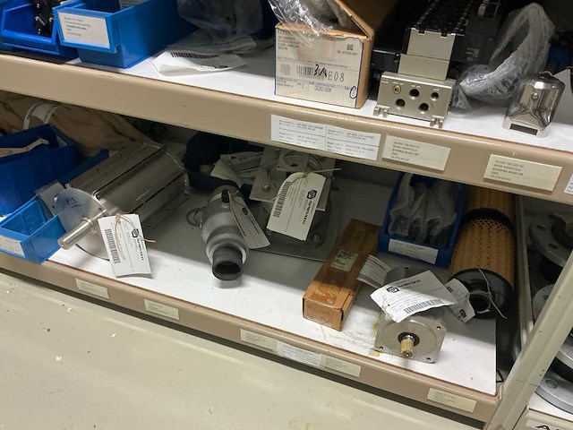 Grijpvoorraad en stellingen - afbeelding 2 van  31