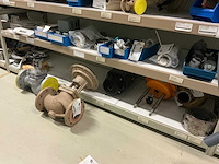 Grijpvoorraad en stellingen - afbeelding 29 van  31