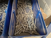 Grijpvoorraad stelling met inhoud forch varo - afbeelding 9 van  33