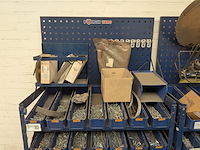 Grijpvoorraad stelling met inhoud forch varo - afbeelding 27 van  33