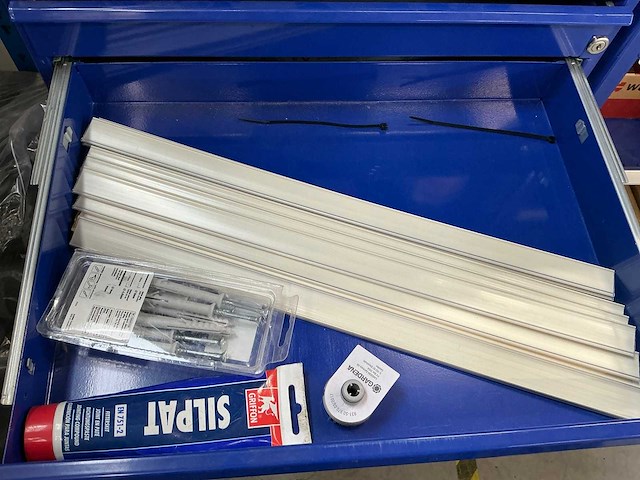 Grijpvoorraadstelling met inhoud (9x) - afbeelding 30 van  78