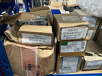 Grijpvoorraadstelling met inhoud (9x) - afbeelding 59 van  78