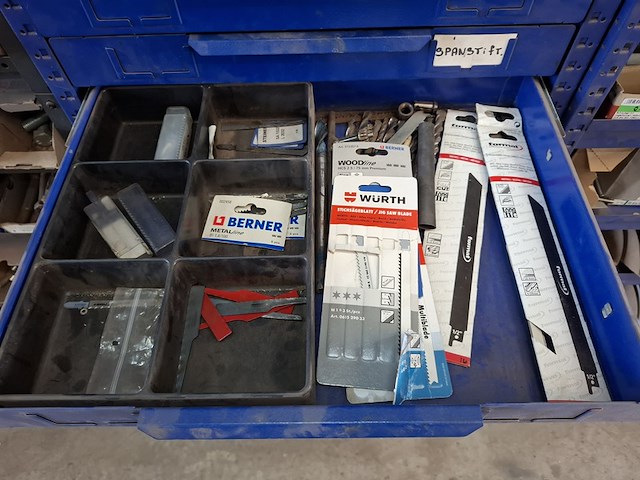 Grijpvoorraadstelling met inhoud berner - afbeelding 14 van  25