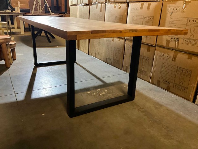 Grilly eetkamertafel - afbeelding 6 van  10