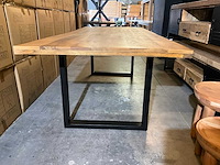 Grilly eetkamertafel - afbeelding 10 van  10