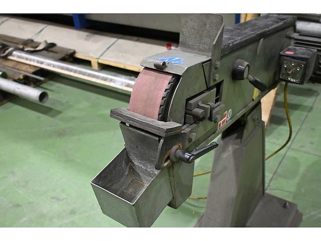 Grimax 75 backstand schuurmachine - afbeelding 3 van  5