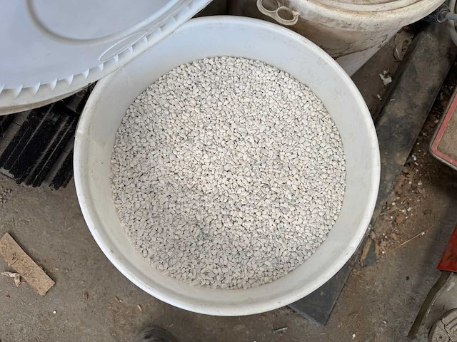 Grind - nature stone stock (2x) - afbeelding 1 van  2