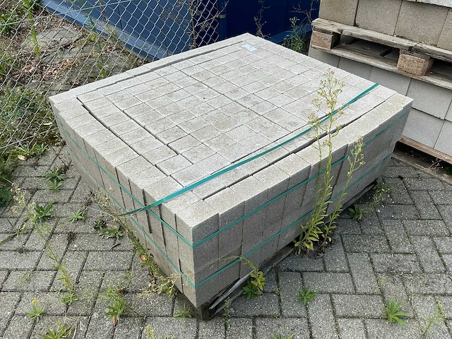 Grindbeton en diverse bouwstenen - afbeelding 3 van  11