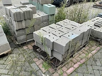 Grindbeton en diverse bouwstenen - afbeelding 6 van  11